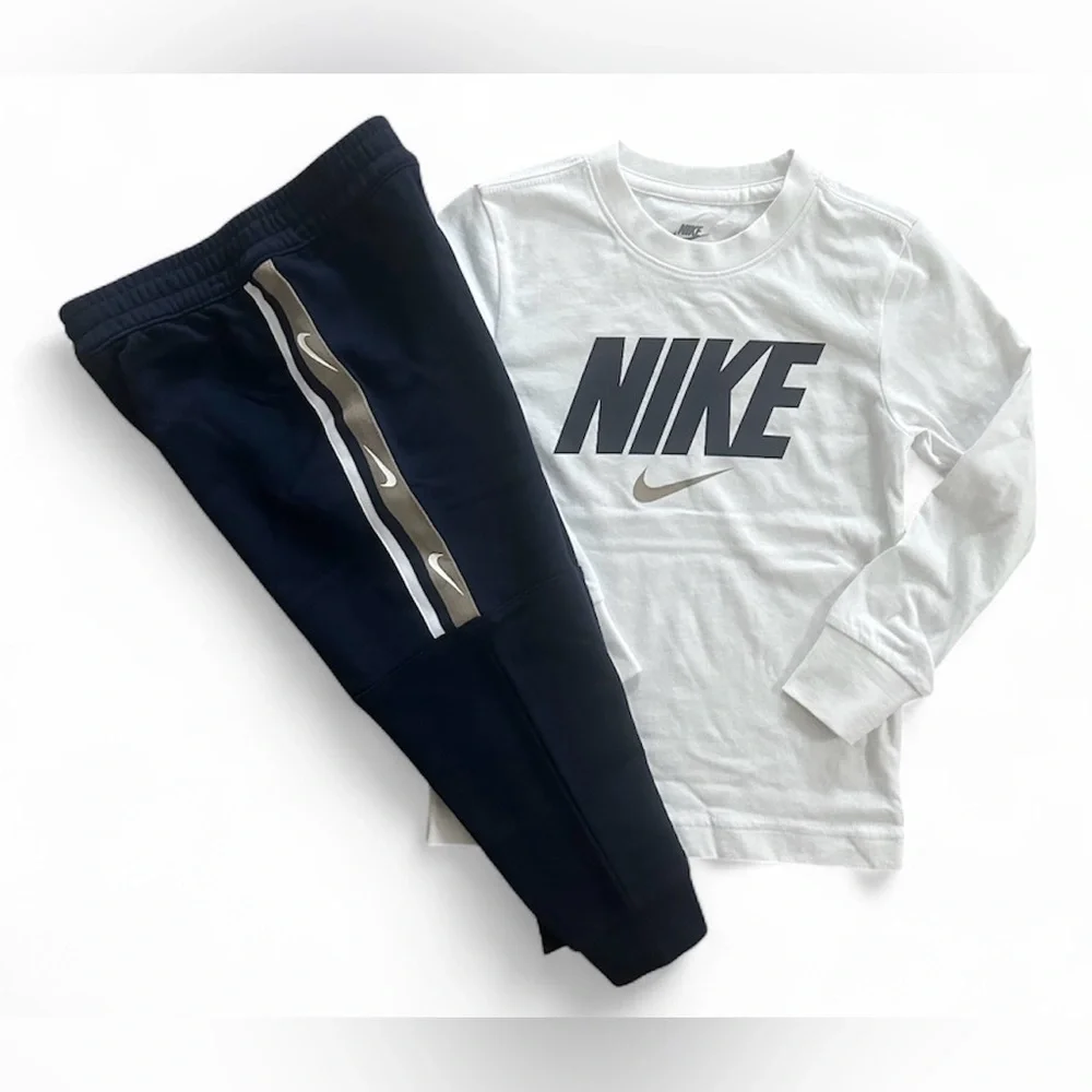 Nike 2 Piece Set Long Sleeve Logo Tee & Navy Jogger Pants Boys Size 4 NWT